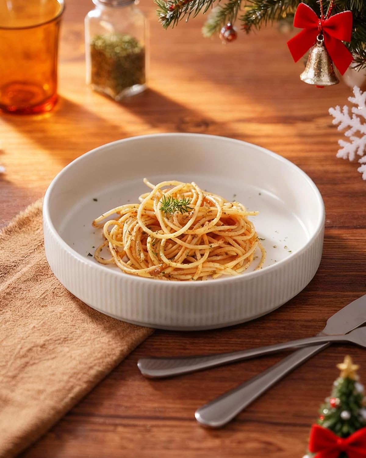 Famiware Star 8.25-Inch Ceramic Pasta Bowls, Set of 4