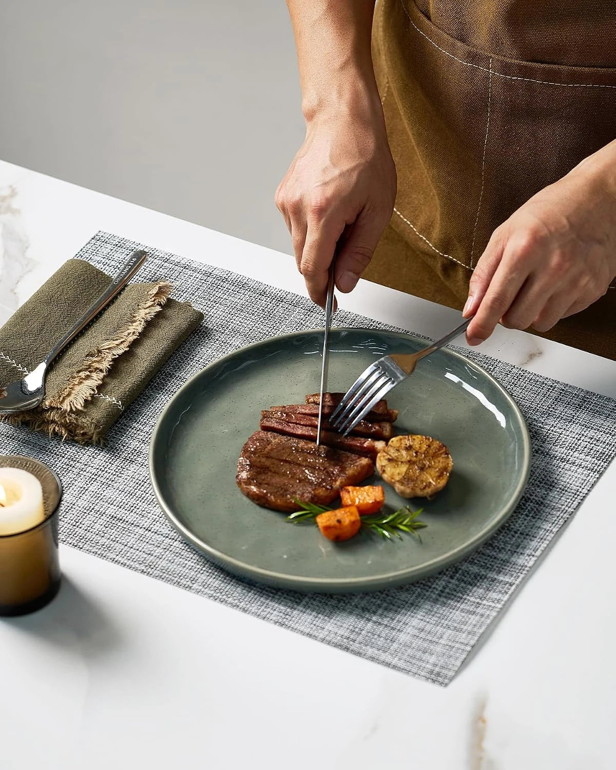 Famiware Mars 12-Piece Stoneware Dinnerware Set, Service for 4 — Sage Green, image 7