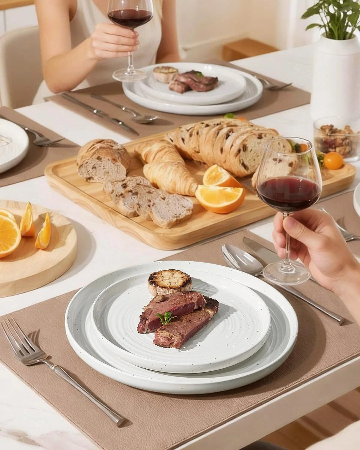 Famiware Ripple 12-Piece Stoneware Dinnerware Set - White - 02