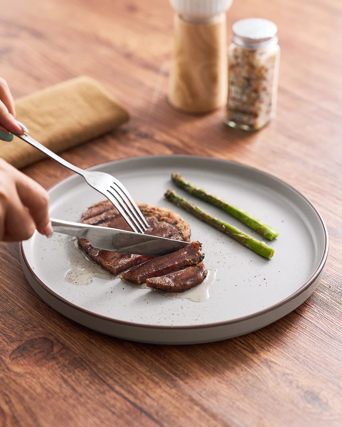 Famiware Nebula Ridge 12-Piece Stoneware Dinnerware Set, Service for 4