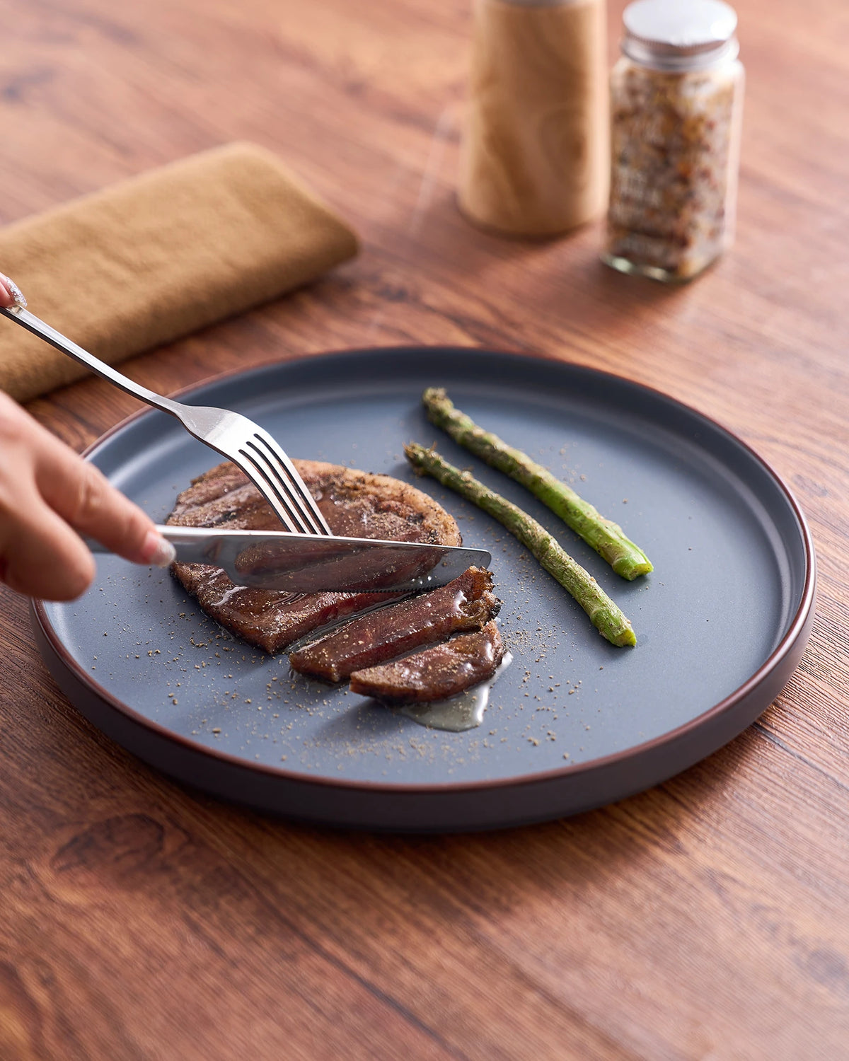 Famiware Nebula Ridge 12-Piece Stoneware Dinnerware Set, Service for 4