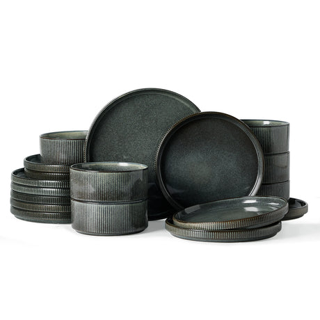 Famiware Star 18-Piece Stoneware Dinnerware Set, Service for 6