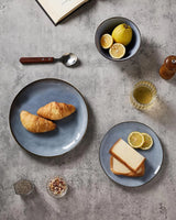 Famiware Ocean Round 18-Piece Stoneware Dinnerware Set, Service for 6 - Blue - image 3