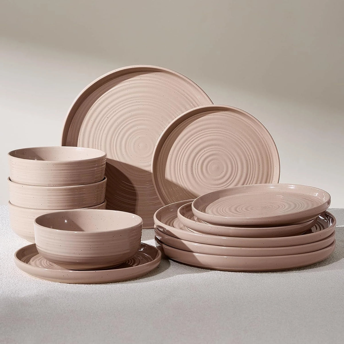 Famiware Ripple 12-Piece Stoneware Dinnerware Set - Brown - 01