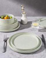 Famiware Star Line 10-Inch Stoneware Dinner Plates, Set of 6 - Light Green - image 7